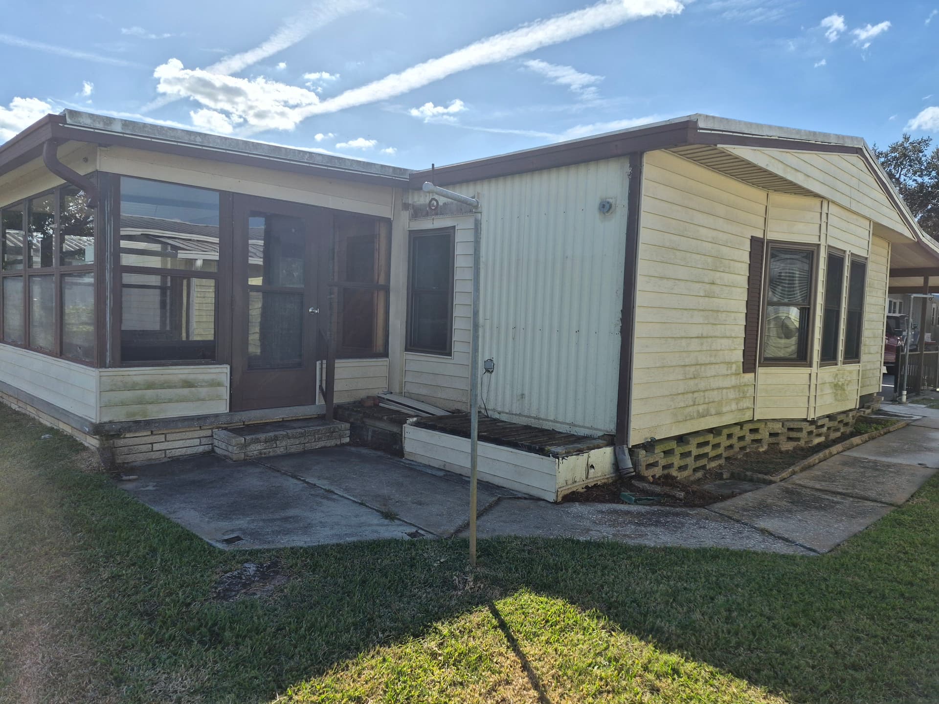 Gallery photos for House Exterior Soft Washing in Bartow Florida: Image #2